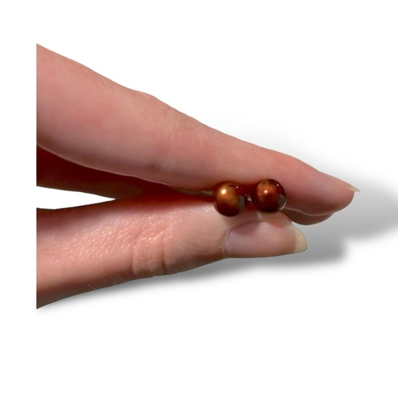 Elegant Brown Pearl-like Earrings - Picture 1 of 2